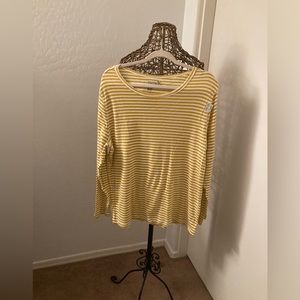 Terra & Sky- Yellow and white stripes long sleeve top- Woman Size 2X (20W-22W)